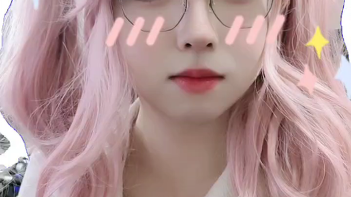 8 giờ livestream nha, nhớ vào xem nhé! Hình phạt cho việc không đạt được 10 trận thắng liên tiếp để 