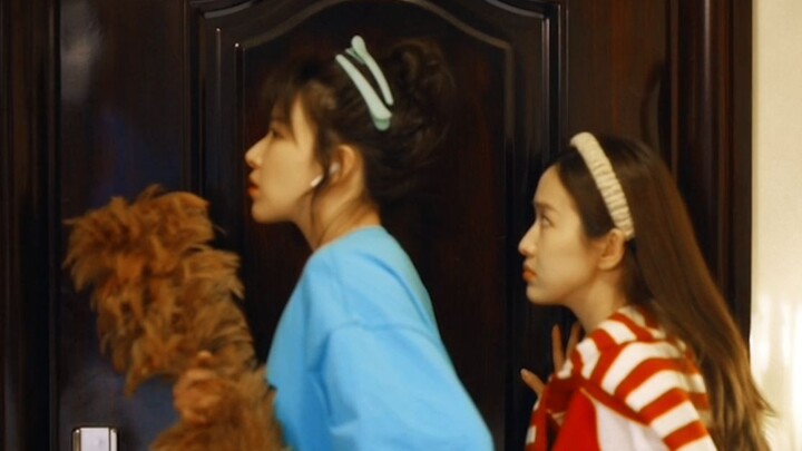 “Durian and mangosteen go perfectly together!” | Bossy Landlady x Sweet Tenants!