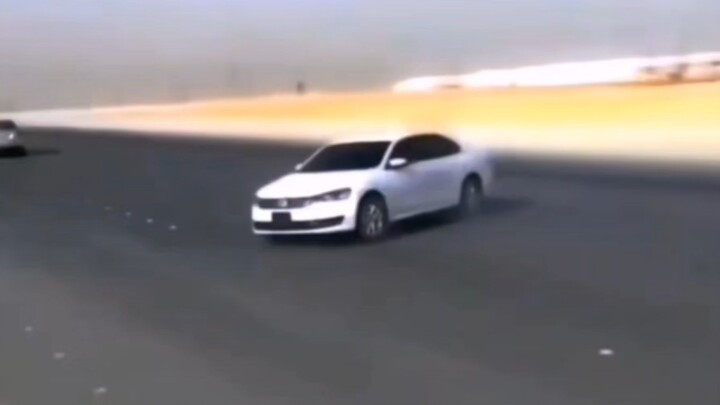 Thần Xe Núi Qiu Ming