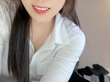 Mom's expressions are so expressive (with squats)!