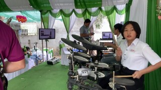 Hoà Tấu Khúc Tình Nồng Remix - Phiên Bản Nữ Sinh Đánh Drum