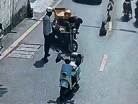 Nào, đánh theo đây đi!