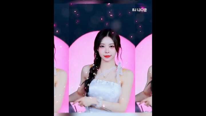 She Turned Heads Instantly #dance #girl #kpop