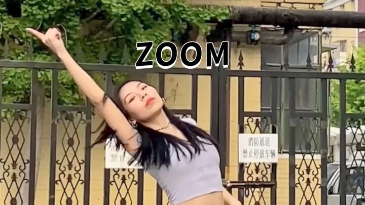【黎小尤】浅翻一下jessi的新舞《ZOOM》，有望混迹小区广场舞圈