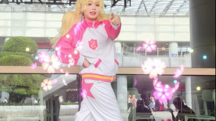 An original star with an idol-like aura!