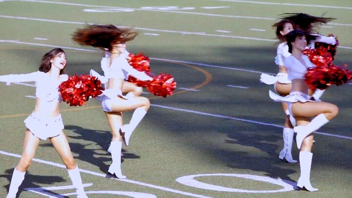 SEXY CHEERLEADER