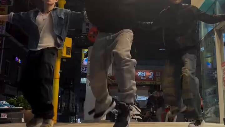 Soonyoung menari di jalanan Korea｜250509 Pembaruan IG Soonyoung Kwon SEVETEEN Soonyoung Kwon Hoshi