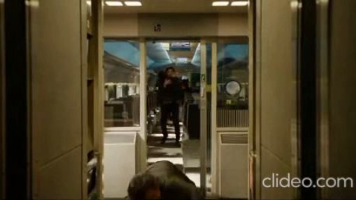 TRAIN TO BUSAN - Shut the Door Clip - Gong Yoo, Ma Dong-seok