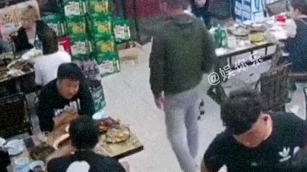 นักข่าวอาวุโสของหนังสือพิมพ์เหรินหมินรึเป้าวิจารณ์เหตุการณ์ทำร้ายร่างกายที่เถิงไถอย่างได้ใจความยิ่งน
