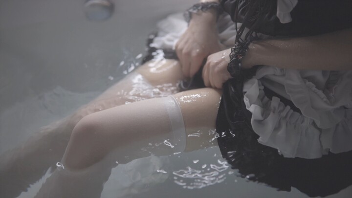 Xueqi SAMA pelayan cilik basah kuyup