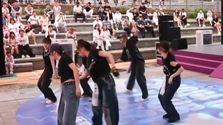 مرة أخرى، صوت الـ BOOM BOOM BASS المعتاد! مبروك للبنات المركز الأول! أتمنى أن يحصلن على المركز الأول