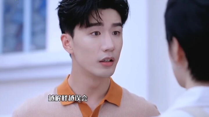 [You Also Have Today] She was the “white moonlight” of his college days, but because he was one step