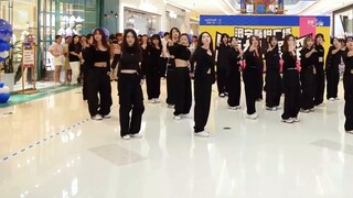 【tripleS】Bisakah roadshow Girls Never Die berkualitas seperti ini diadakan di kota kecil? ||"Selama 
