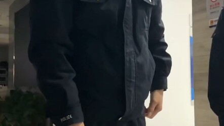 Police Uncle’s Overpowered T0 Version!