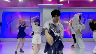 【Beijing Normal University】Show Pink Dance A Little Bit - Youth With You 2