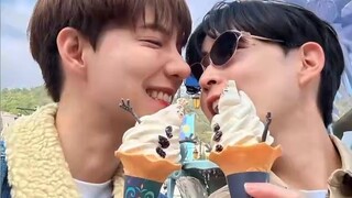 Cả năm mới Một mối tình kéo dài cả thập kỷ, những bức ảnh ghi lại từng khoảnh khắc hạnh phúc của chú