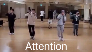 【SHINee】编舞老师ins更新Attention练习室，请多用练习室砸我！