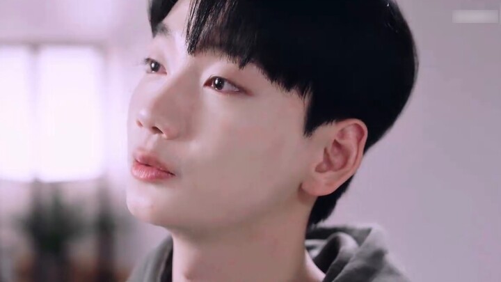 Kekasih posesif yang hebat dan pembimbing! Siapa yang tahu bagaimana dia tidak akan jatuh cinta pada