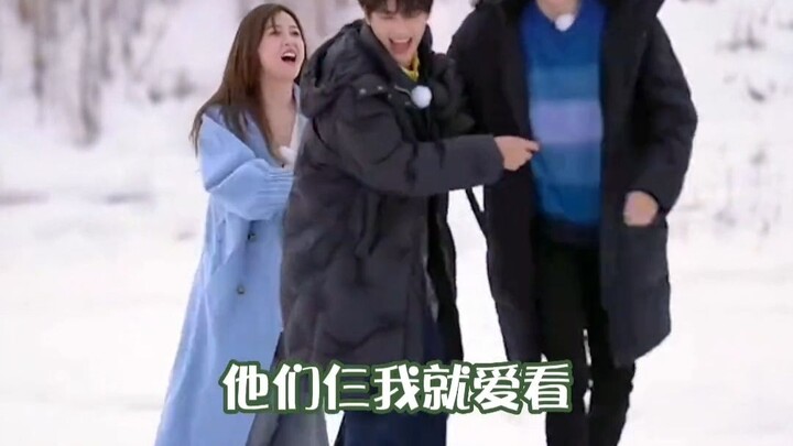 หวงหมิงหาว หลินอี ร่วมมือกัน “แกล้ง” ยวี่ซูซิน ถ่ายให้เยอะๆ อยากดู ชอบดู~ คลิปตัดต่อจากรายการวาไรตี้
