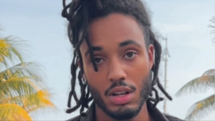 我的歌在中国很受欢迎 ♥️  Song Name ‘Mind On You’ by Jaycee