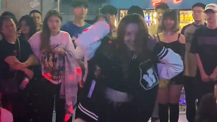 [Li Caiyan] The first KNOCK road show cover dance on the Internet (should be)/speed cover