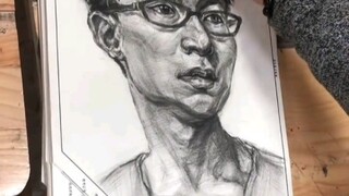 这素描打分是按计件算工资的吧