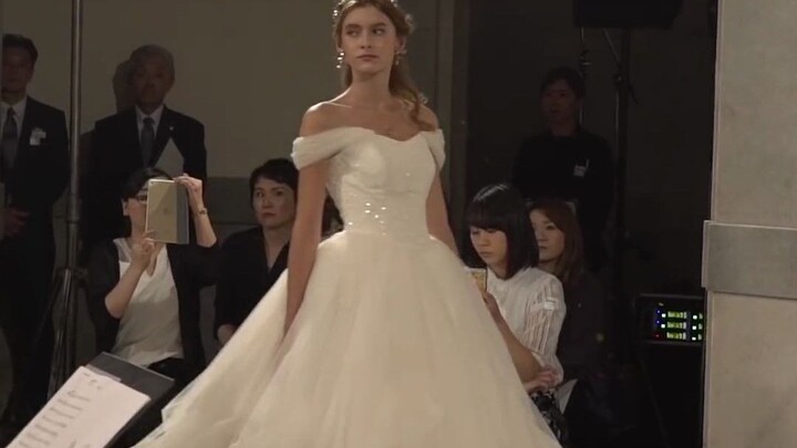 เจ้าหญิงในเทพนิยายจริงๆ แล้วมีอยู่จริง สวยจนตะลึง!