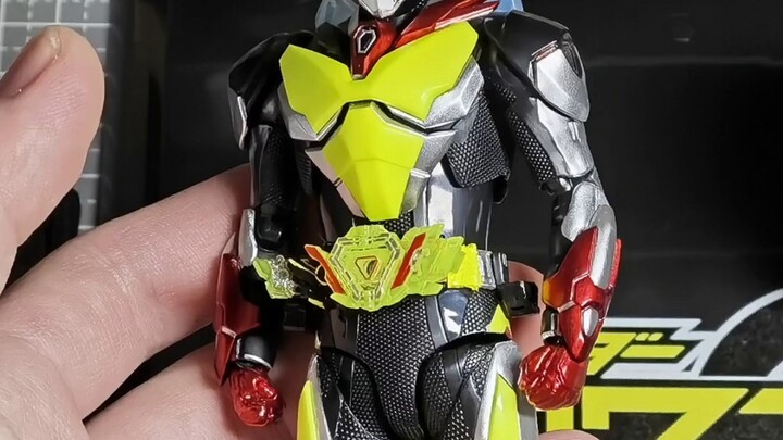 [Kejahatan Tidak Pernah Berakhir] SHFiguarts Kamen Rider Akko 02 shf modifikasi diri