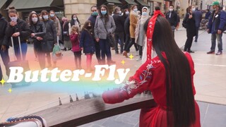 [Guzheng] Street Performance ｜Digimon Butter-Fly โดยไม่ต้องเสียเวลาอีกต่อไป เรามารำลึกความหลังกันดีก