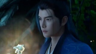 หานลี่ทำปากยื่น! เขาไม่อยากแบ่งปันเลยสักนิด แต่เขาก็น่ารักจริงๆ นะ หล่อขนาดนี้แล้วความสุภาพของฉันยัง