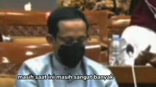 mentri pendidikan kena mental