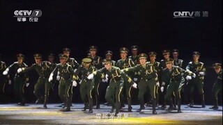 مقطع من أداء فرقة فنون المنطقة العسكرية التبتية لأغنية "كلنا إخوة"