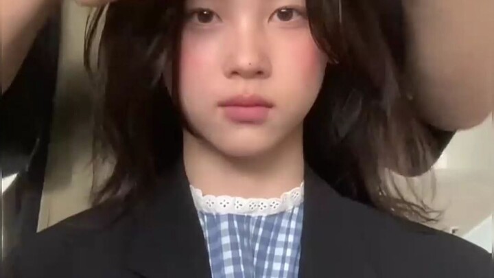 มวยผมสไตล์เกาหลีแบบสบายๆ