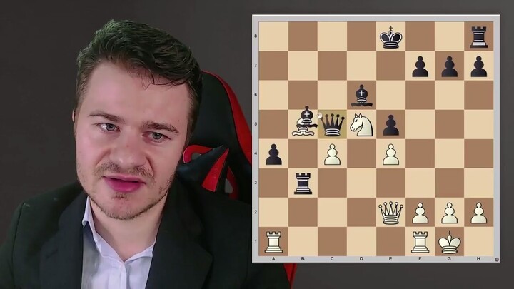 32) Sveshnikov − Main Line 11...Bg5 12.Nc2 Rb8 (51 variations, 29.5 avg. trainab