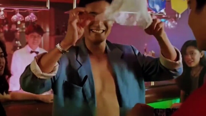 Mengambil stok promosi produk terbalik yang dilakukan para selebriti selama bertahun-tahun!