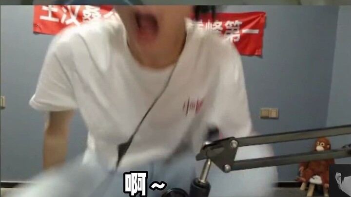 ช่วงเวลาสุดเพี้ยนของหวังฮั่นซาง เต็มเปี่ยมไปด้วยความฮาแบบเจ๋อหมู่