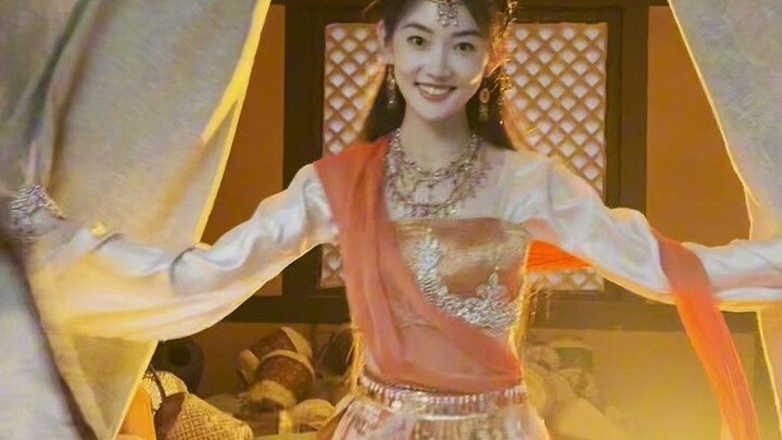 【Four Seasons Inn】Celebrating the acquisition of Chang'le household registration, Zhou Yiran dances 