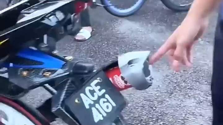 Thùng khoai tây chiên mang thương hiệu “Tình cha”, xe máy Yamaha, sáng tạo tuyệt đối, tình phụ tử cò