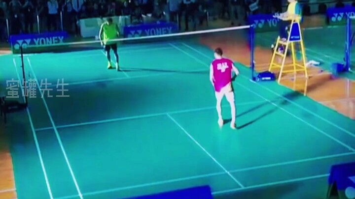 Exhibition matches are just exhibition matches—Datuk Lin Dan and his opponent each left the other sp