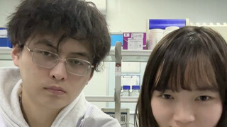 Para mahasiswa S2 dan S3, tidak apa-apa kalau kalian tidak mampu membelinya, tapi tolong jangan meng