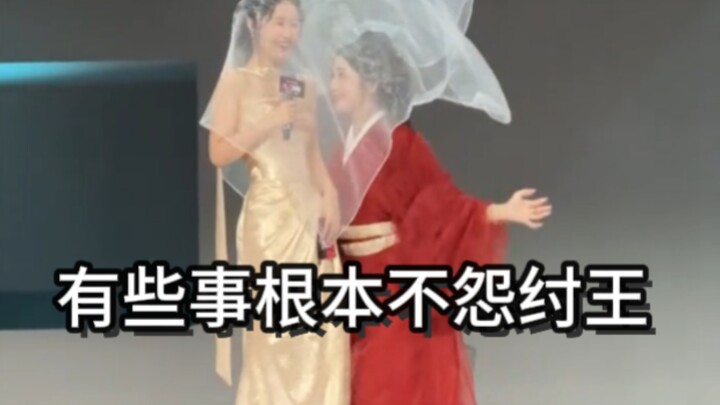 Tôi từng nghĩ người xưa thật nhàm chán vì họ không có TV, điện thoại di động hay máy tính. Sau này t