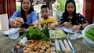 กินแหนมเนืองกับน้องสาวและหลานสยบข่าวลือทะเลาะกัน Eat Vietnamese  Food