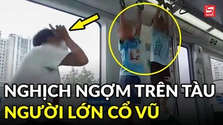 2 bé trai nghịch ngợm 'đu đưa' nguy hiểm trên tàu điện, pha xử lý của người lớn gây bức xúc