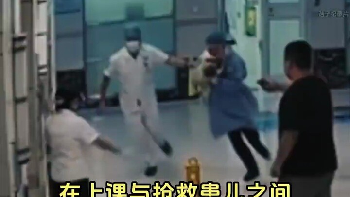 Bài giảng của thầy Tây còn quan trọng hơn cả mạng sống của chúng ta sao?