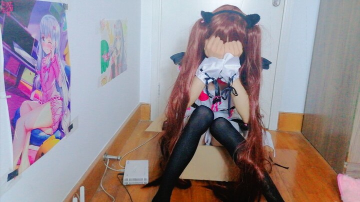 谁家丢的猫娘呢？快抱回家！！