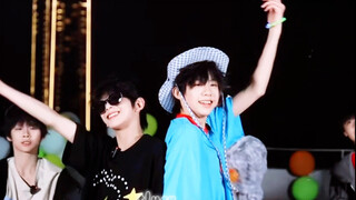 The post-2010 trainees from the national team cover NoNoNo | Remastered Version | Rooftop Summer Nig