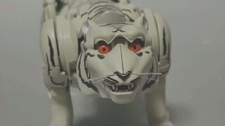 MP50 White Tiger Warrior Stop Motion Animation
