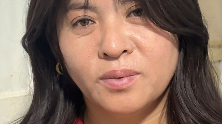 Agak cantik