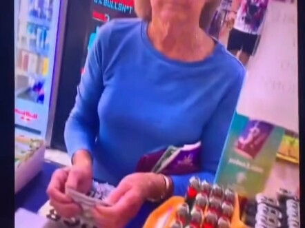 يوم في محلات التجزئة الأمريكية 2