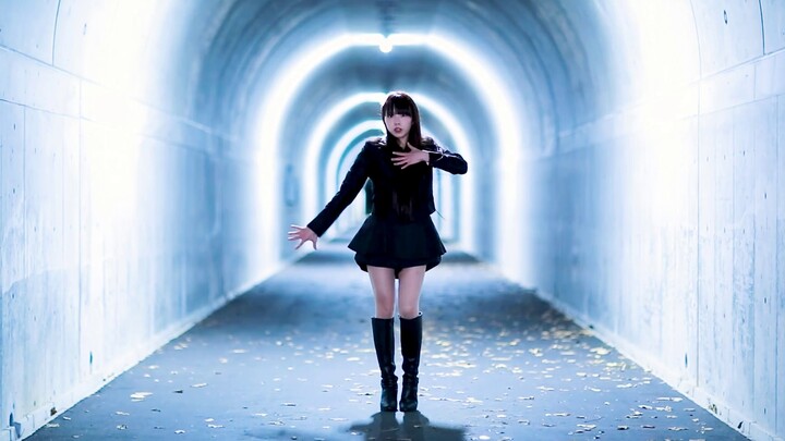 TWICE เต้นคัฟเวอร์เพลง "I CAN'T STOP ME" โดย Miko